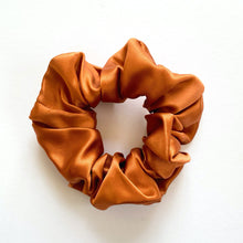 Load image into Gallery viewer, Mulberry Silk Hair Scrunchie Copper
