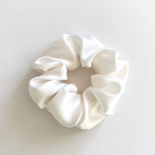 Load image into Gallery viewer, white mulberry silk hair scrunchie
